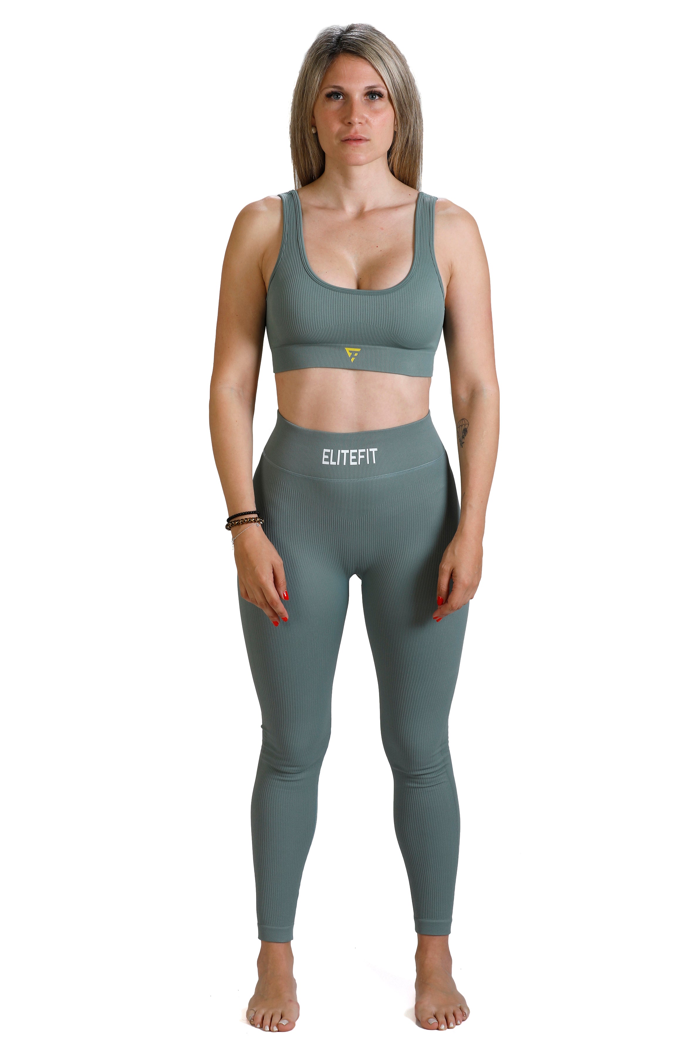 Conjunto ARIA (pistacho)