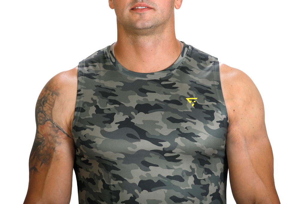 Camiseta HADES (verde militar)