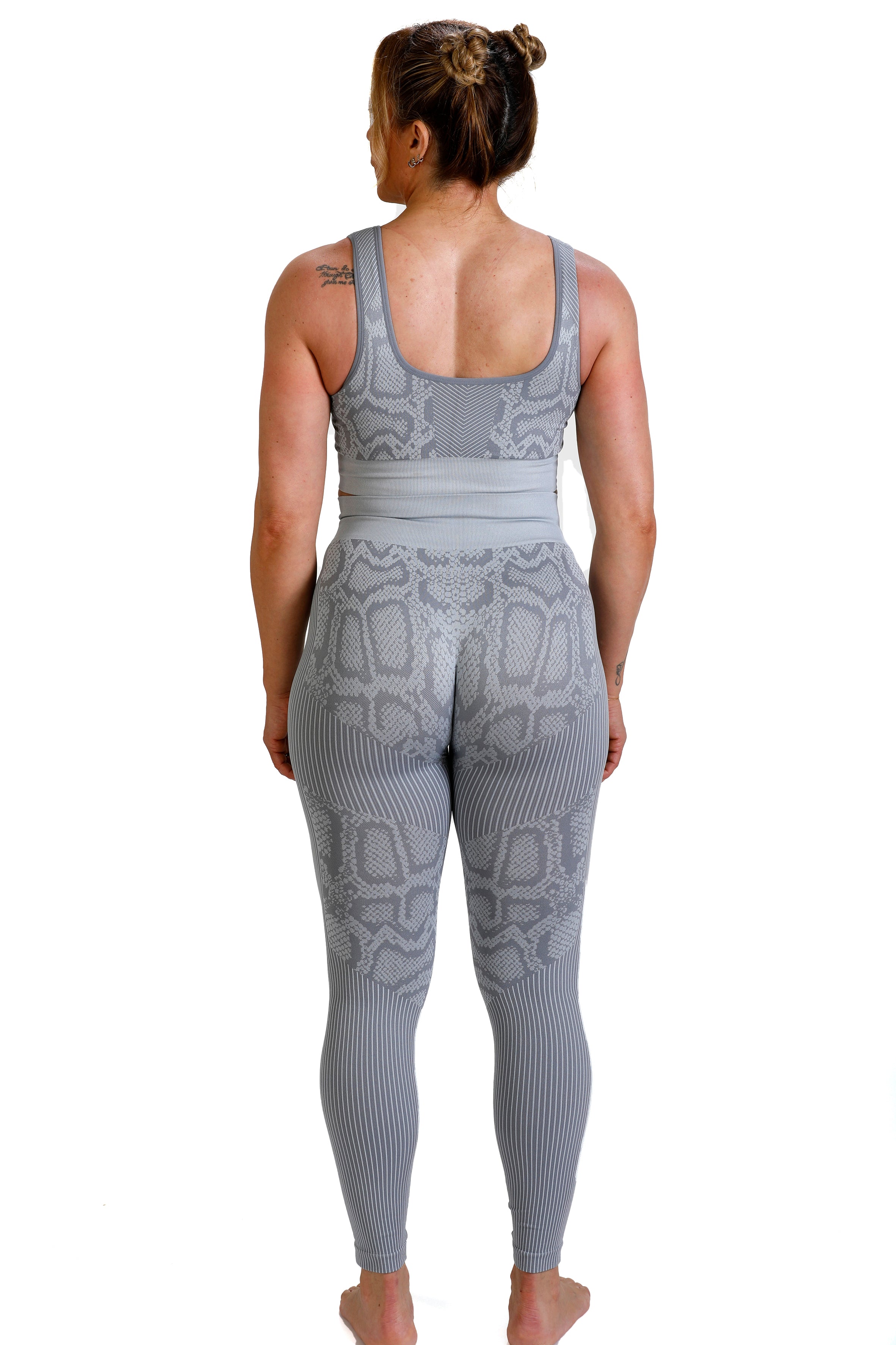 Conjunto LEOPARD (gris-azul)