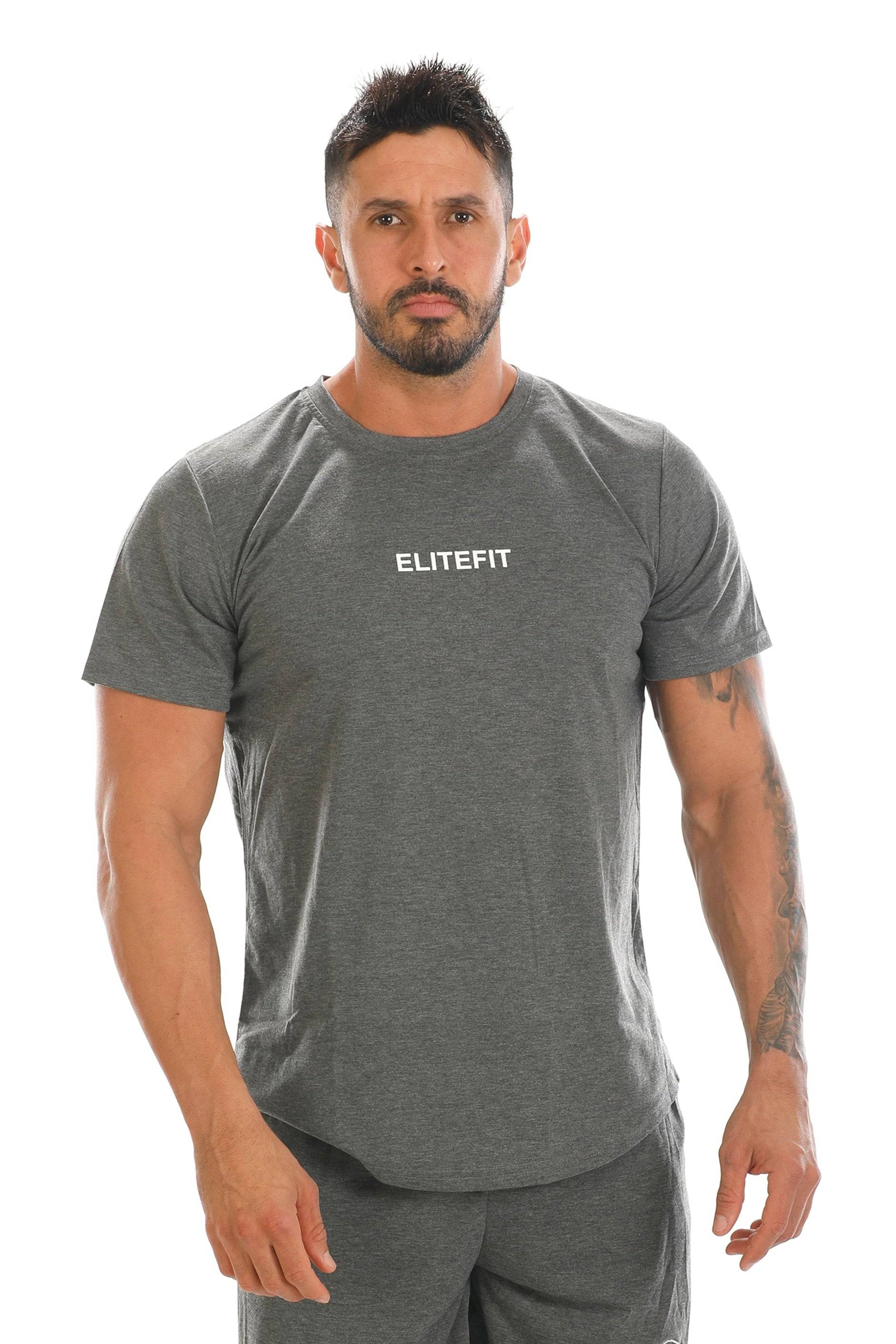 Camiseta deportiva gris ANGELO de manga corta con diseño ajustado y logo Elitefit en el pecho, ideal para entrenamientos.