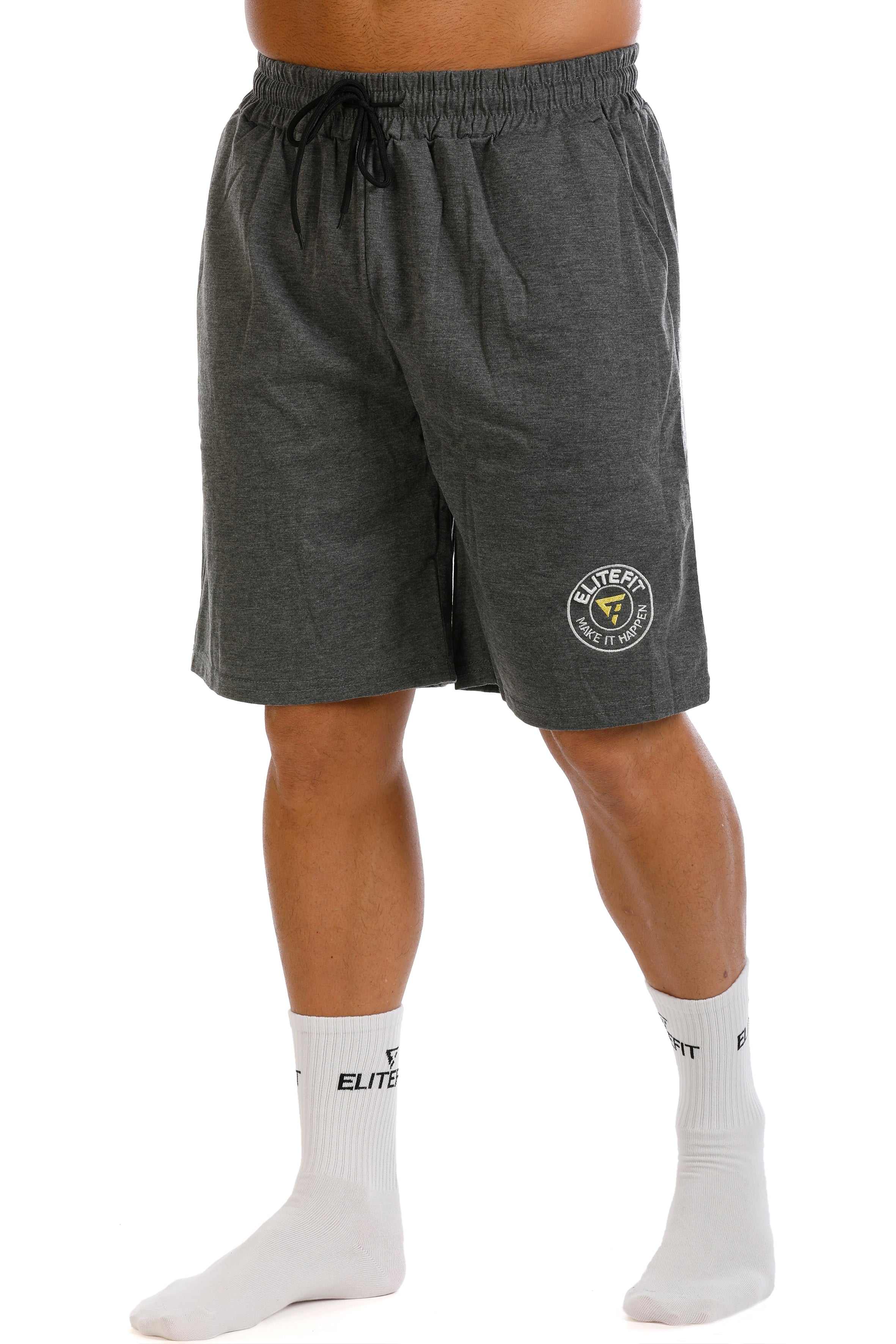 Pantalón corto deportivo ALCEO para hombre en color gris, con cintura elástica ajustable y diseño cómodo para actividades físicas.